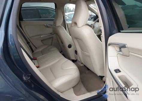 2010 Volvo Xc60 T6/T6 R-Design из США, поврежденный, VIN YV4992DZXA2101874